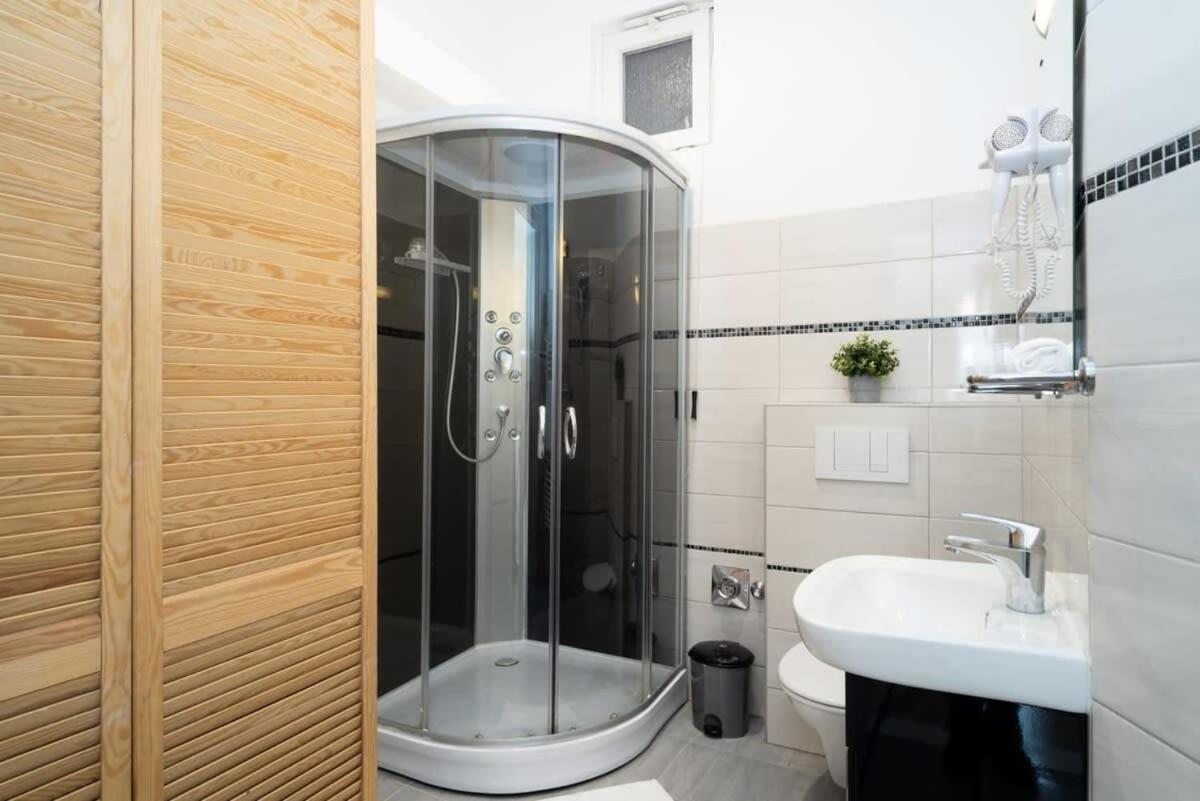 Ultra Central Cozy Apartment Boedapest Buitenkant foto